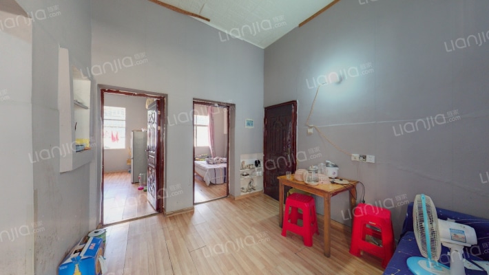 白鸥园左侧17号二手房实景图