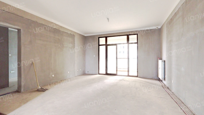 湖畔徽映阁二手房实景图