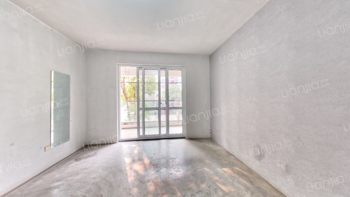 浦泰和天下二期二手房实景图