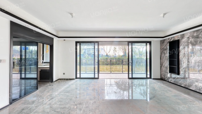 中粮保利天玺壹号一期悦溪二手房实景图