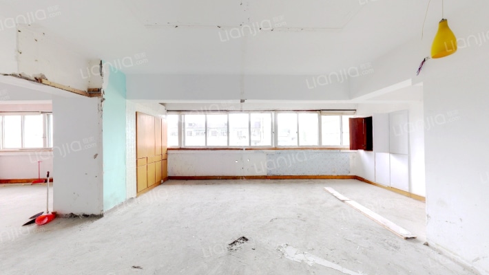 龙都大厦二手房实景图