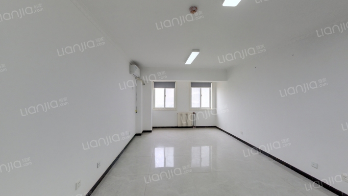 泾渭国际中心二手房实景图