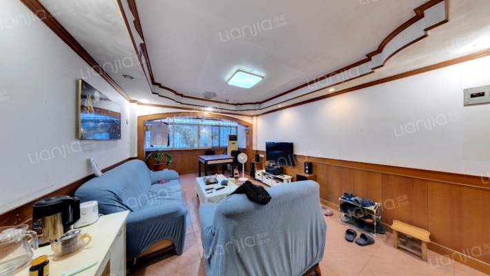 嘉梅小区二手房实景图