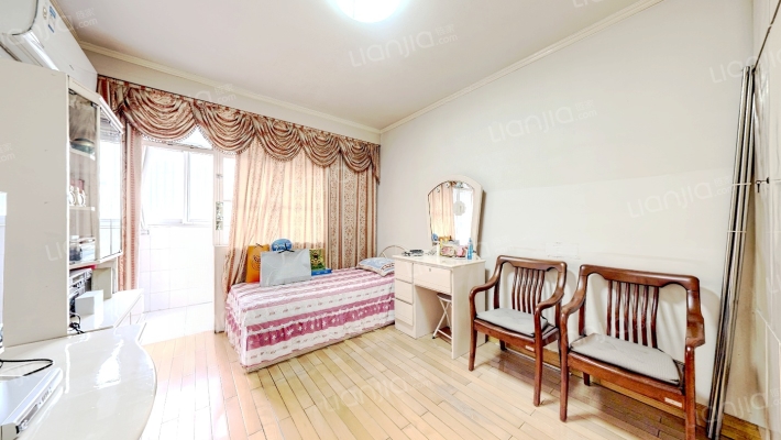 唱经楼西街二手房实景图