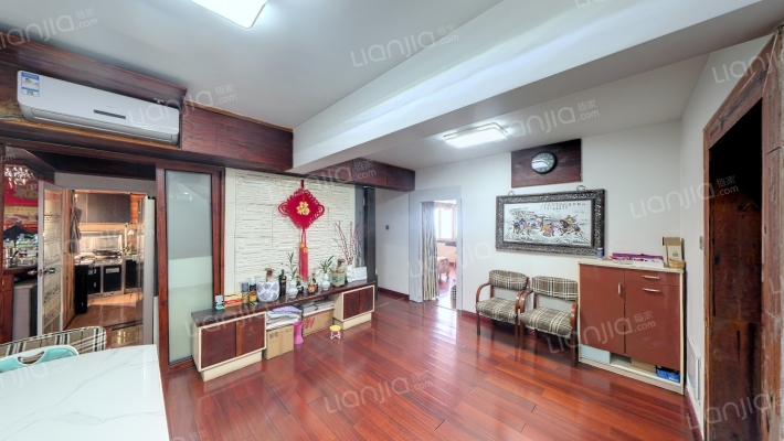 海滨商厦二手房实景图