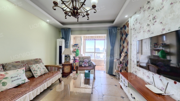 万润嘉园二手房实景图