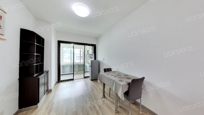 昌盛花园二手房实景图