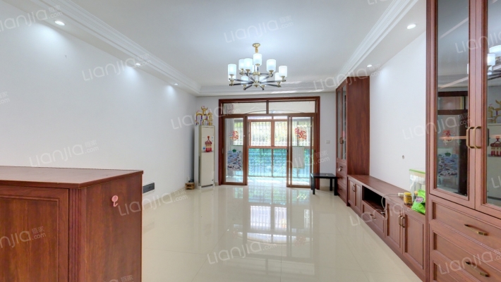 联泰香域滨江二手房实景图