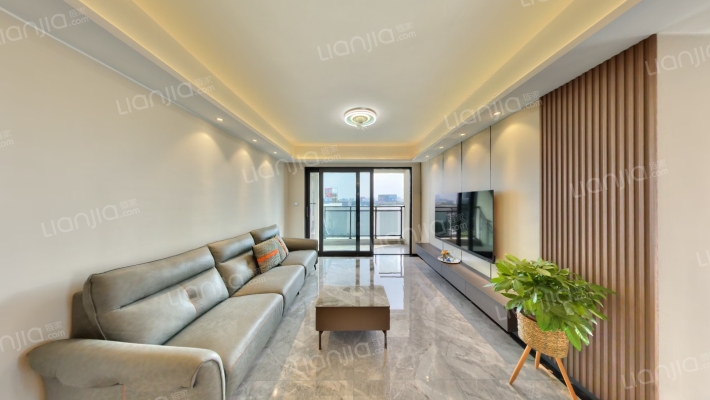 碧桂园云樾金沙二手房实景图