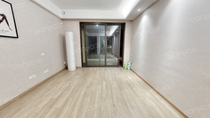 蔚然璀璨花园二手房实景图