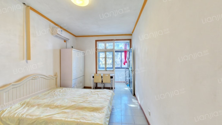 市委机关宿舍二手房实景图