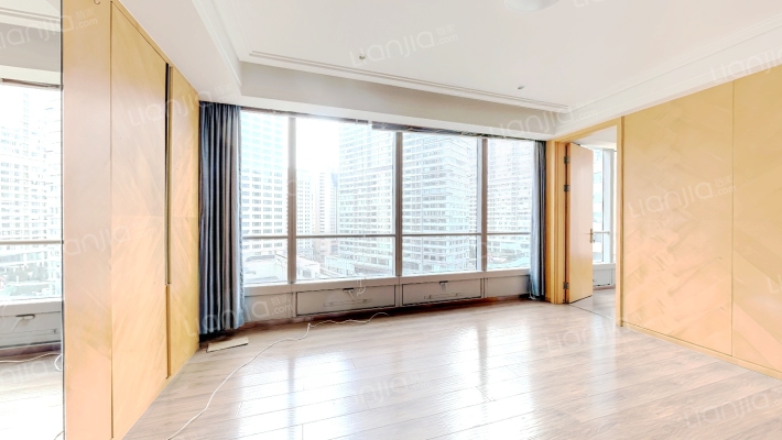 富丽华国际二手房实景图