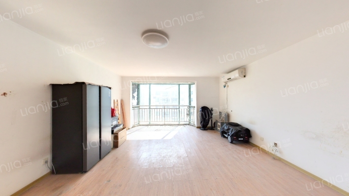 国贸金海岸二手房实景图