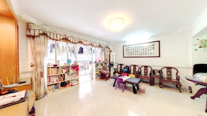 嘉宝楼二手房实景图