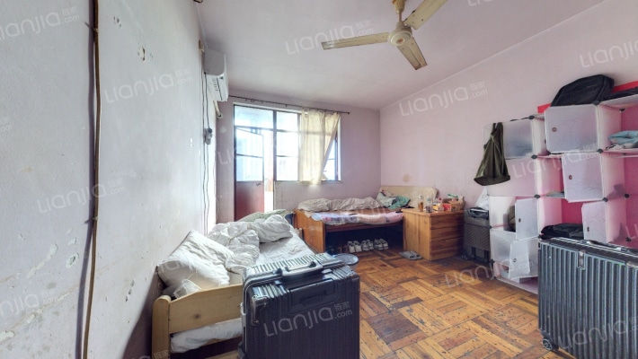 巨杨小区二手房实景图