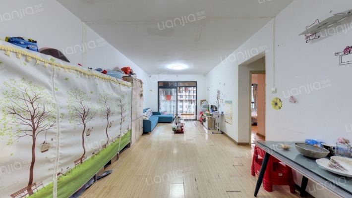 乐富强御龙湾二手房实景图