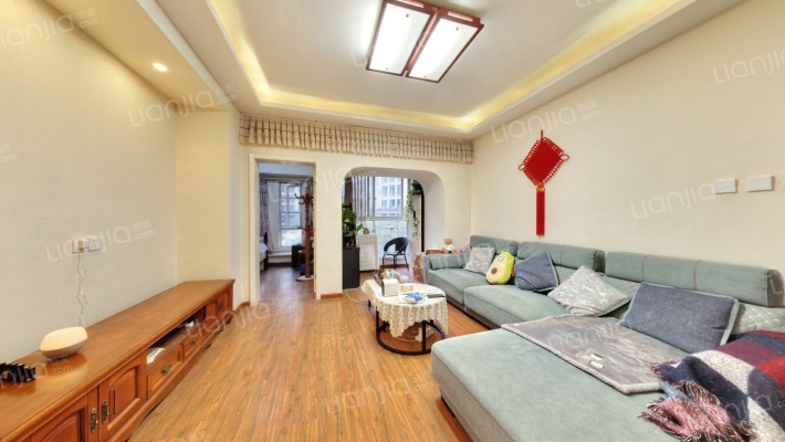 置信巴厘岛D区二手房实景图