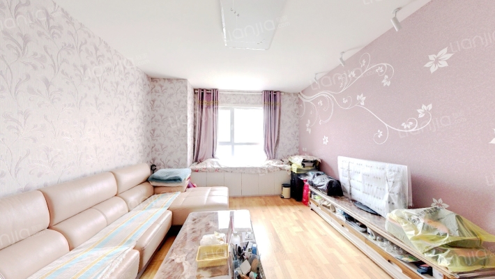 晓春新居二手房实景图