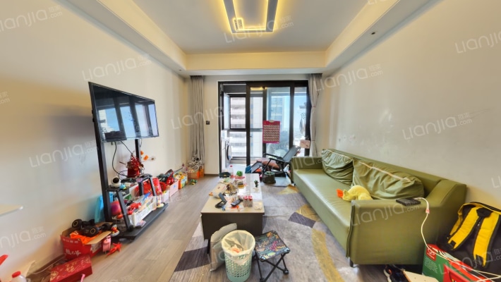 中建旭辉江上雅苑二手房实景图