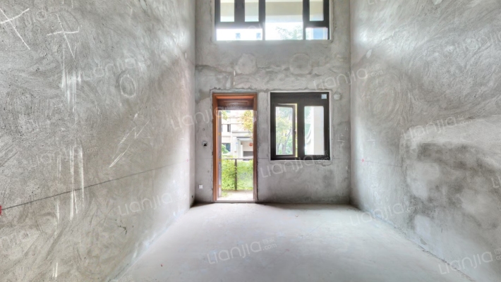 恒大麓山湖三期二手房实景图