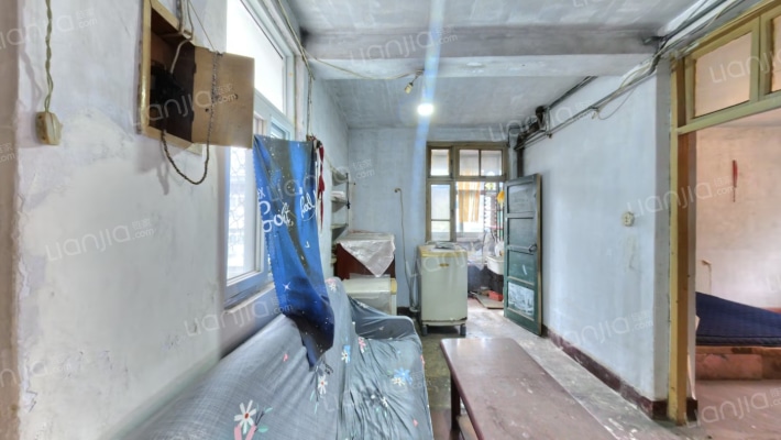 东里路40号院二手房实景图