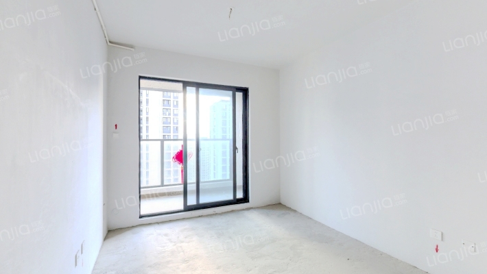 山前华庭二手房实景图