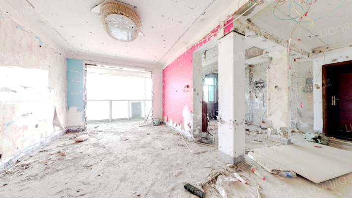 鸿鑫佳苑二手房实景图