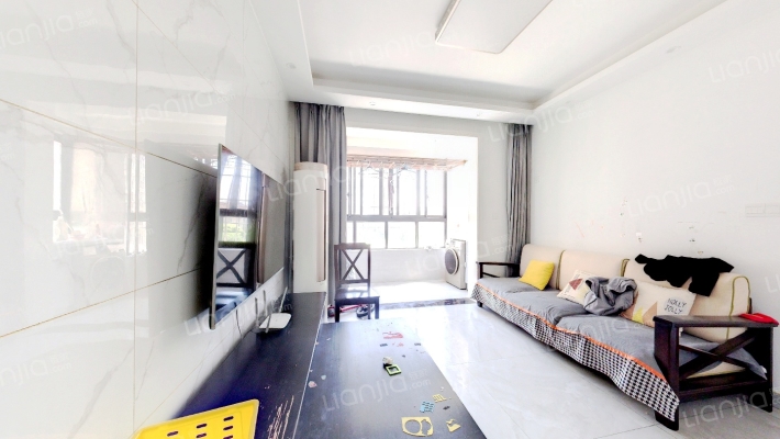 薇尼诗花园西区二手房实景图