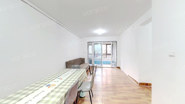 红星天铂二手房实景图