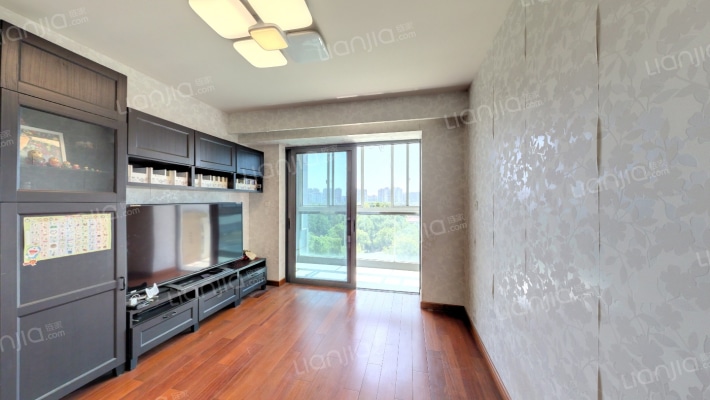 康桥半岛国际公寓二手房实景图