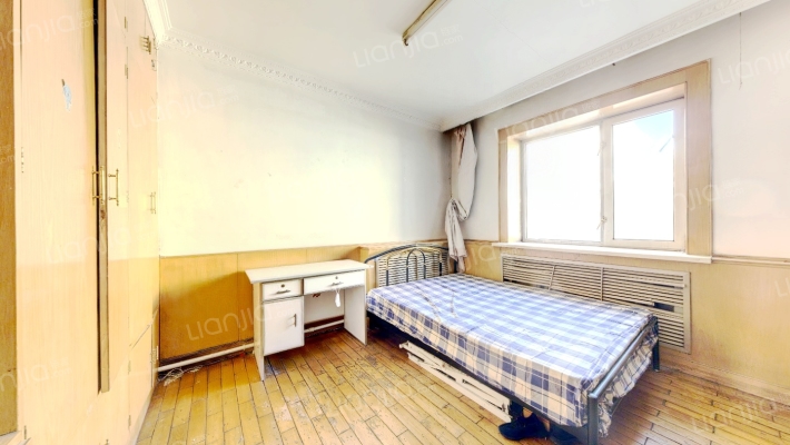 沙曼小区一街区二手房实景图