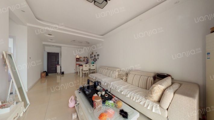 荣民宫园中央二手房实景图