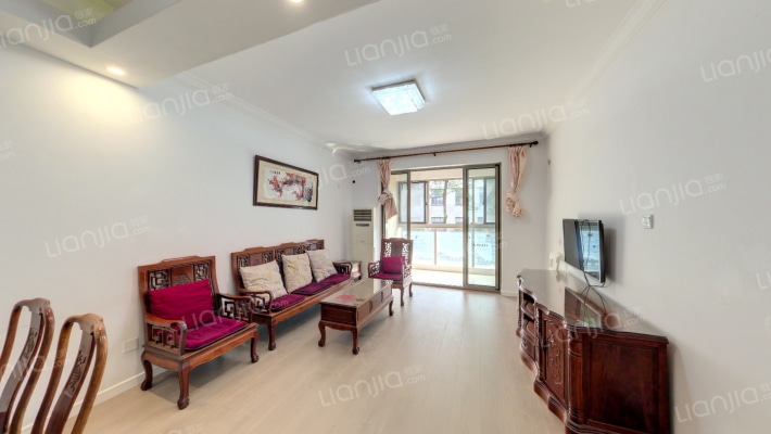 新弘国际公寓二手房实景图