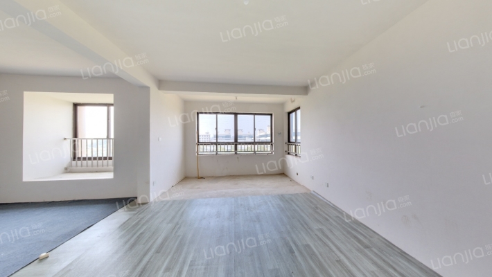 永盛花苑东区二手房实景图