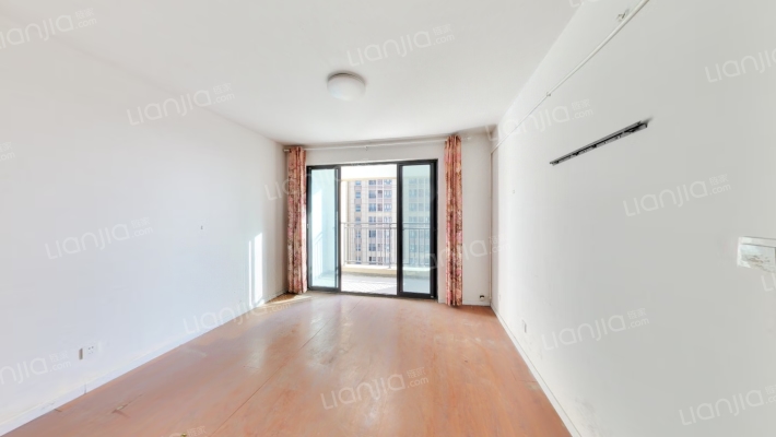 玉景天筑二手房实景图