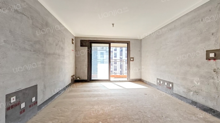 建业城南院二手房实景图