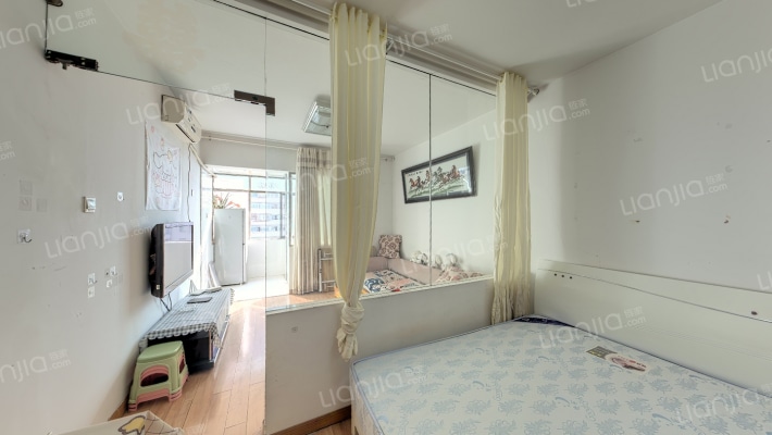 香颂国际二手房实景图