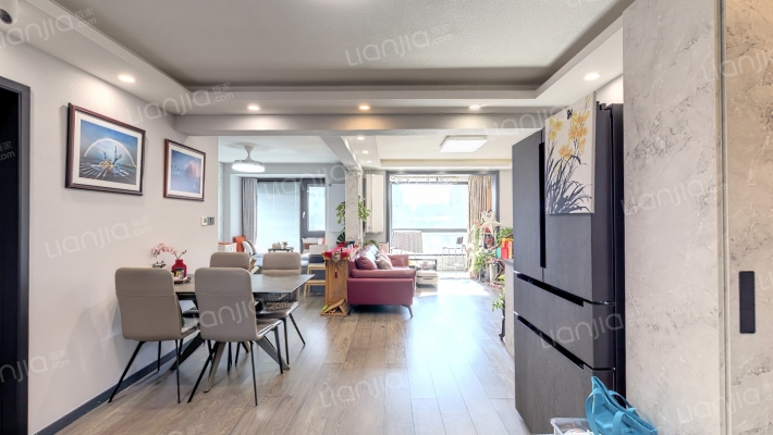 万科华尔兹二手房实景图