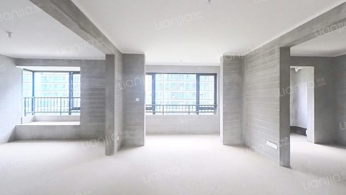 嘉恒江河云锦二手房实景图