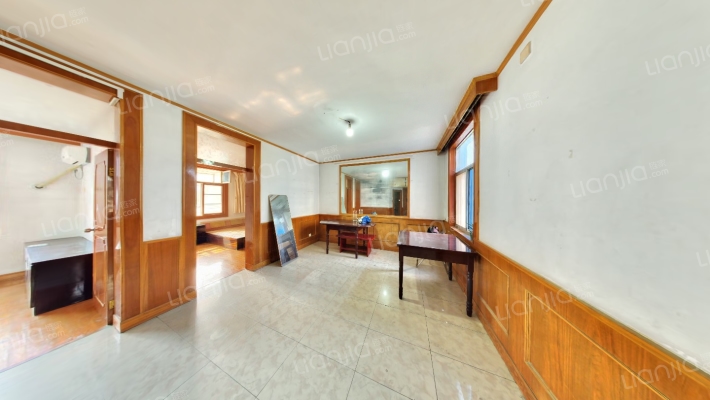 医药站宿舍大院二手房实景图