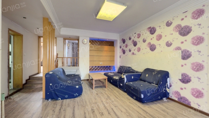 东方红花园二手房实景图