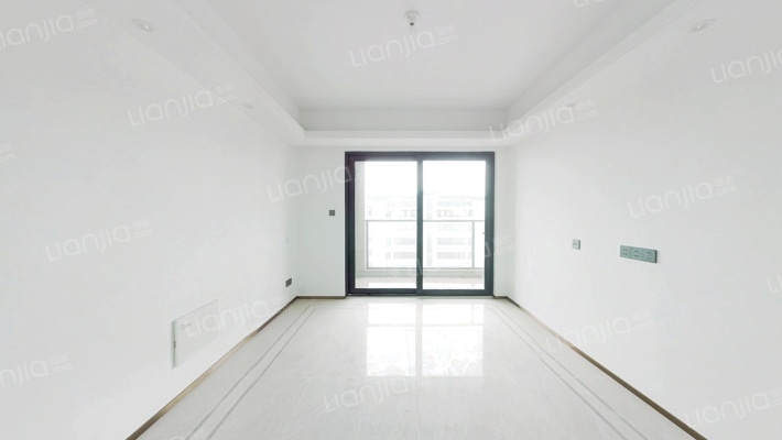 万科悦达翡翠书院二手房实景图