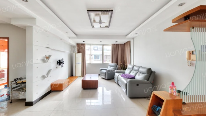 中央名府二手房实景图