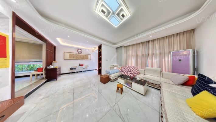 丽景聚龙湾二手房实景图