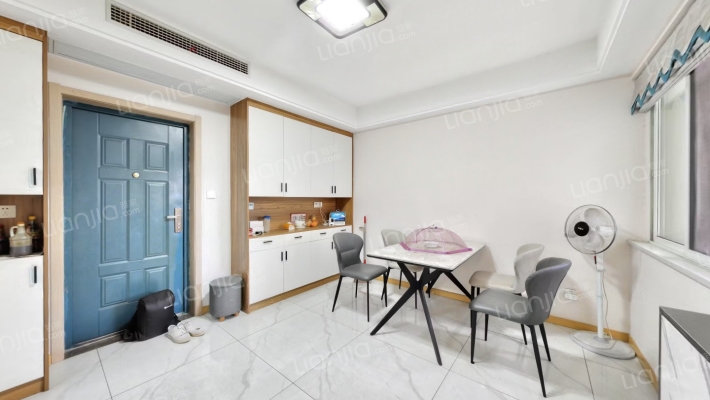 锦荷苑东区二手房实景图