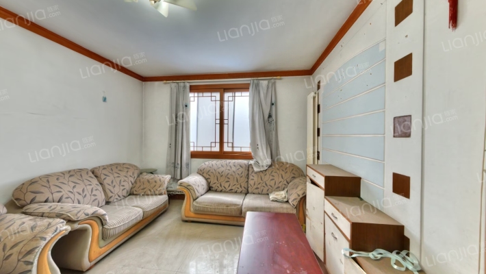 新原商住楼二手房实景图