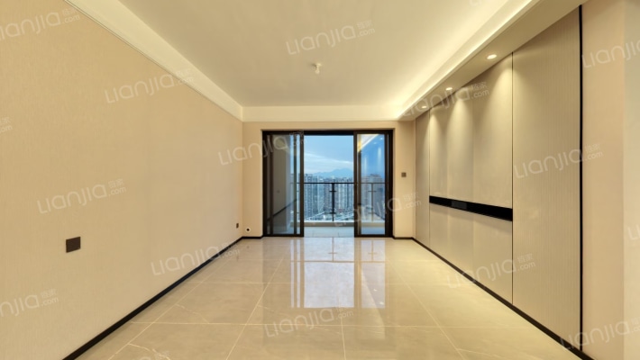 碧桂园凤凰华府二手房实景图