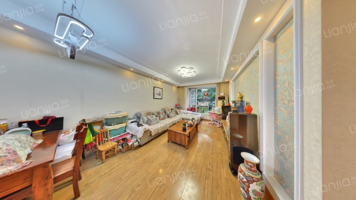 绿洲华苑二手房实景图