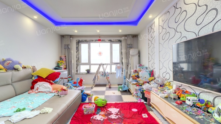 湖景春晓二手房实景图