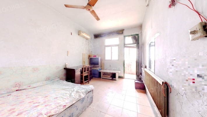 大学南路102号二手房实景图